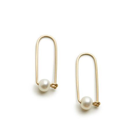 <!--ER925-->small pearl arch earrings