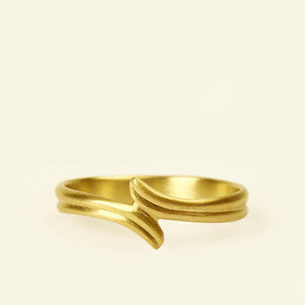 crossed leaf wedding band