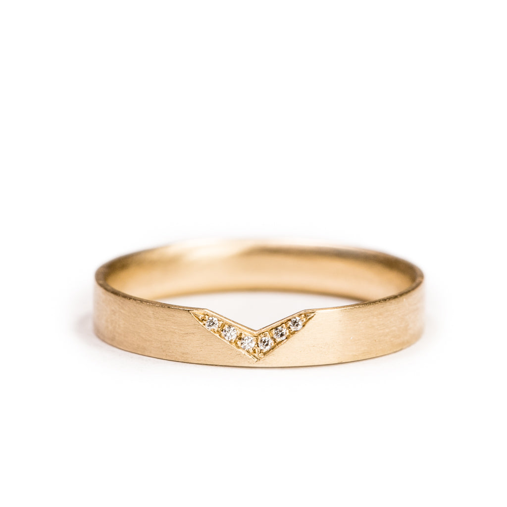 Maya plain stacking ring – Carla Caruso