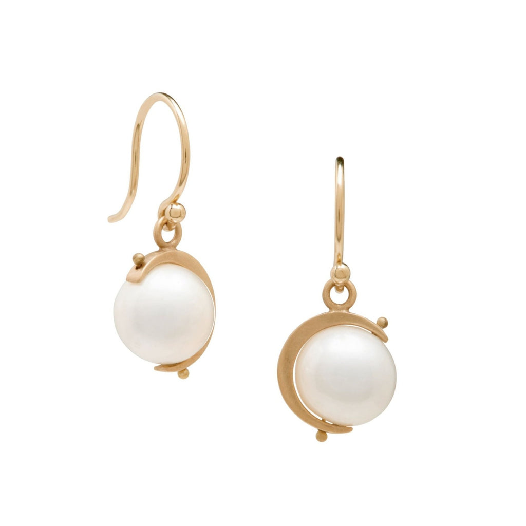 <!--ER413-->sliver moon+pearl earrings