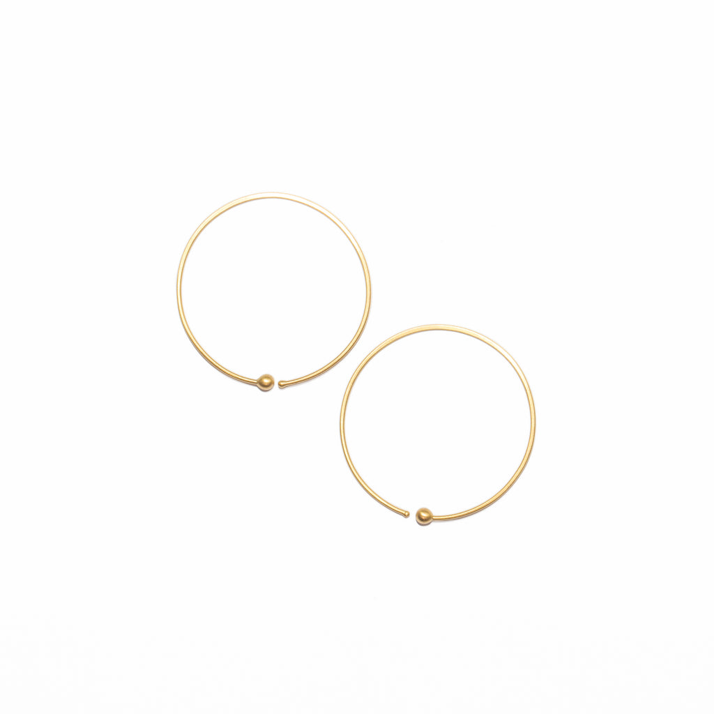 <!--ER730-->loop hoop earrings
