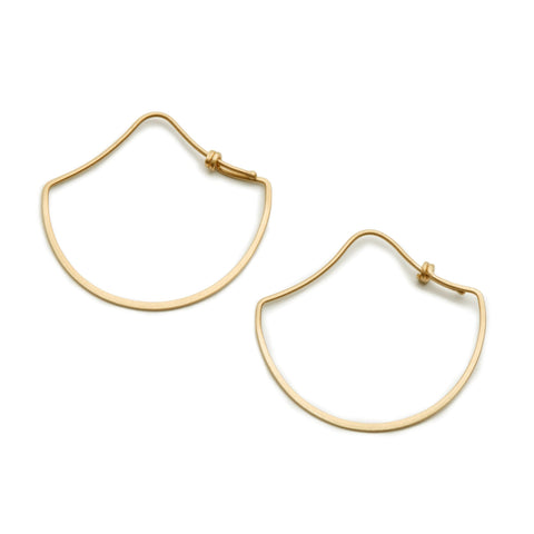 <!--ER920-->small ogee dainty hoop earrings