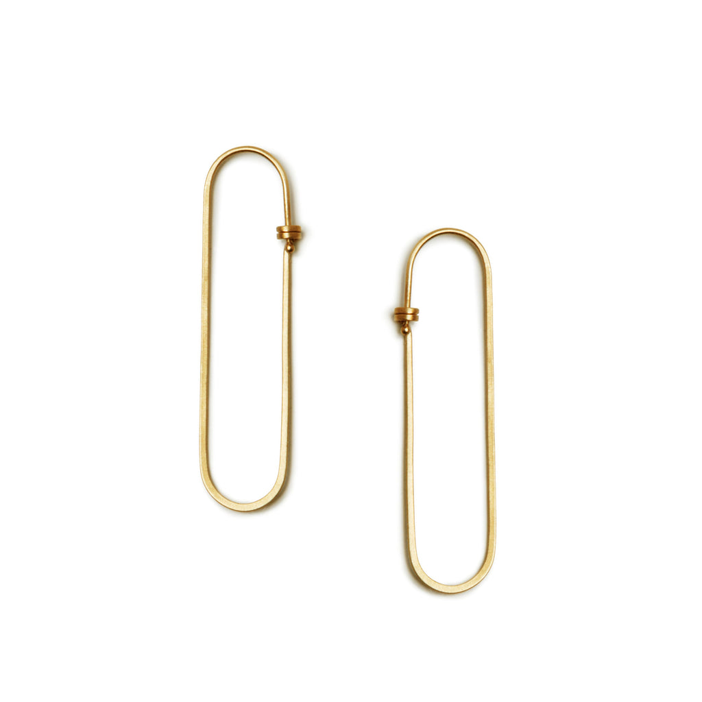 <!--ER991-->small ovalong dainty hoops