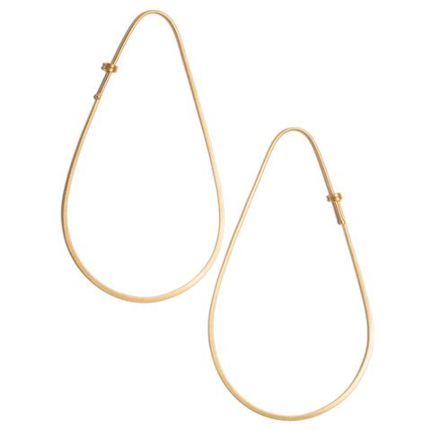 <!--ER854-->teardrop dainty hoops