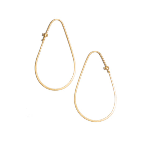 <!--ER853-->small teardrop dainty hoops