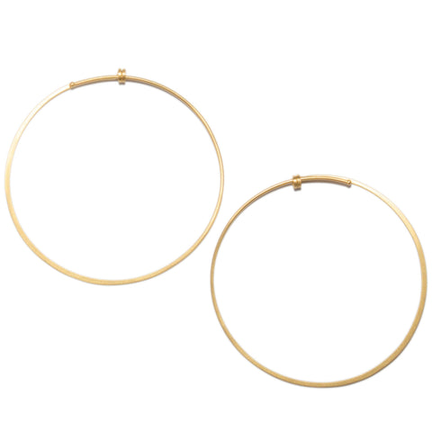 <!--ER611-->medium round dainty hoop earrings