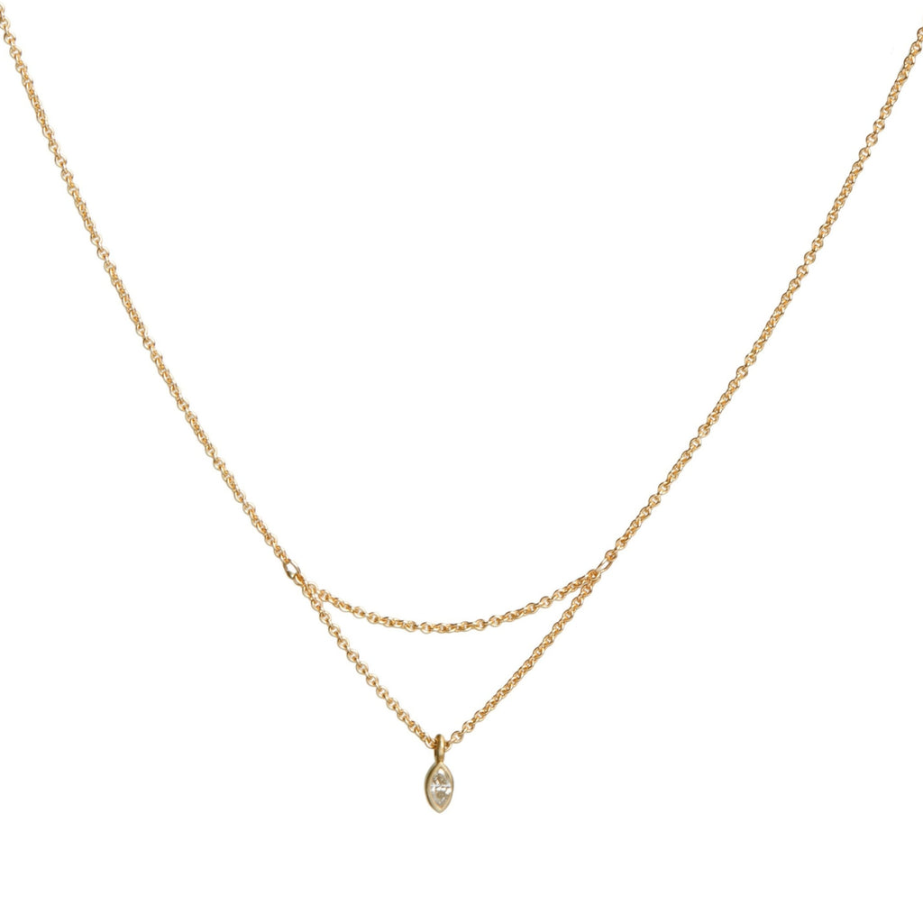 <!--NK985-->sweeping charm necklace with diamond